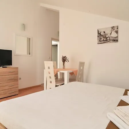 Apartmani P&M Teodo Esterno foto